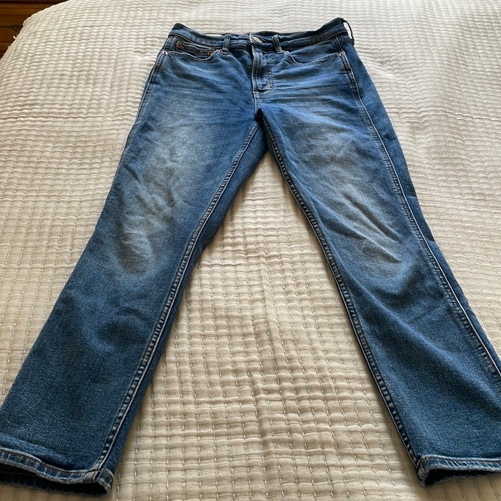 GAP High Rise Cigarette Jeans with Smoothing Pockets & Washwell (28 / 6R)